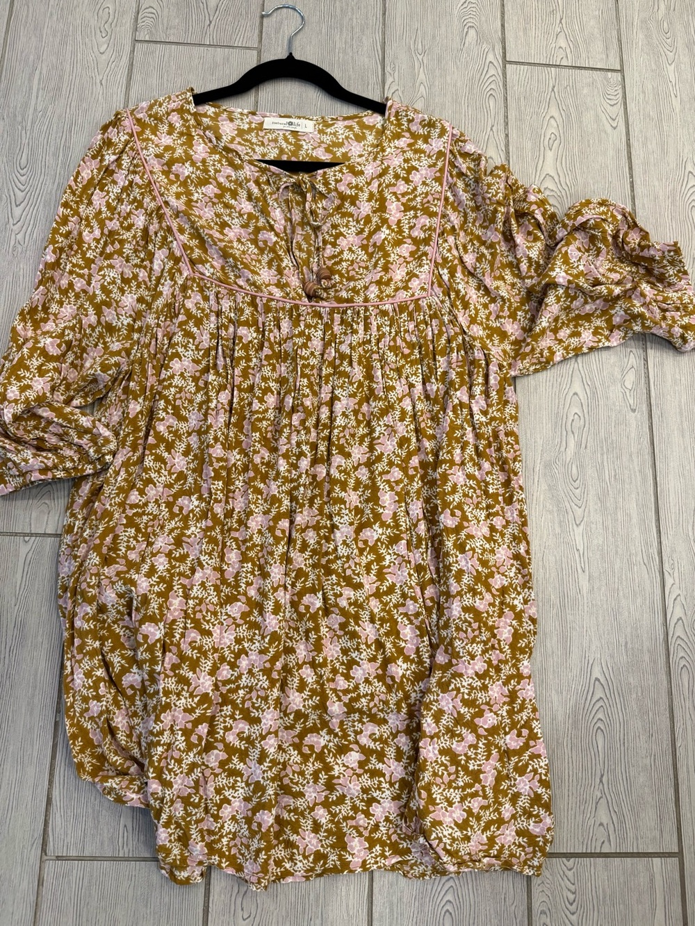 NL Taupe and Pink Floral mini dress